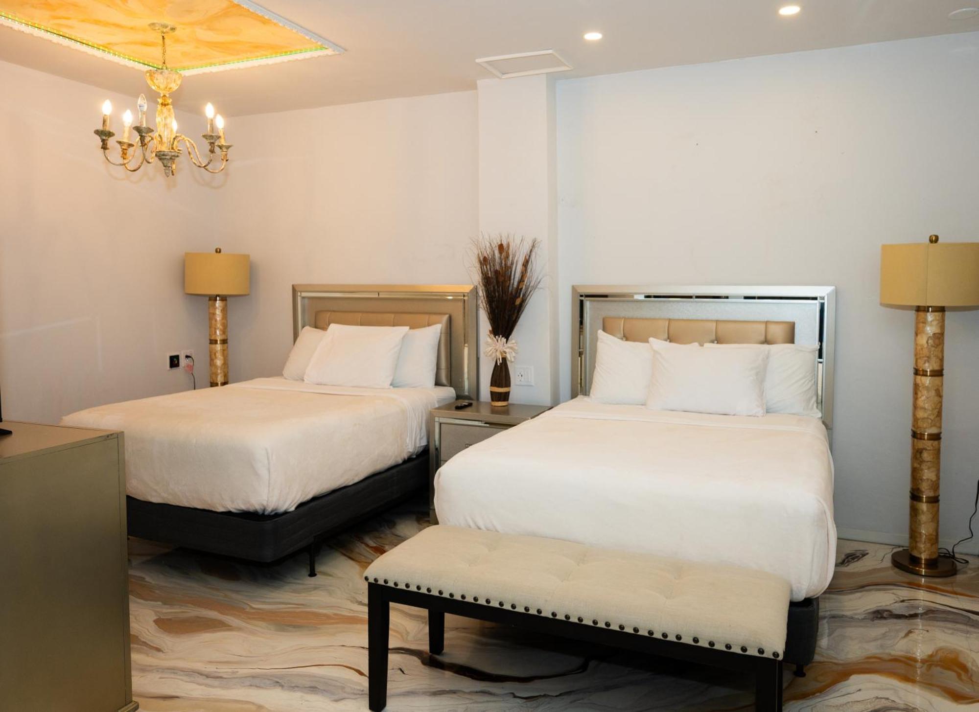 Luxury Quadruple Room